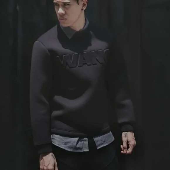 Alexander Wang x H&M Black Crewneck Sweater - Picture 1 of 6